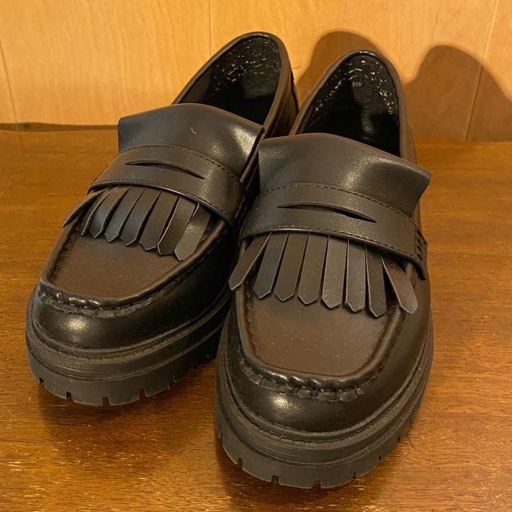 ASOS — Black loafers, Women’s 8.5 Wide